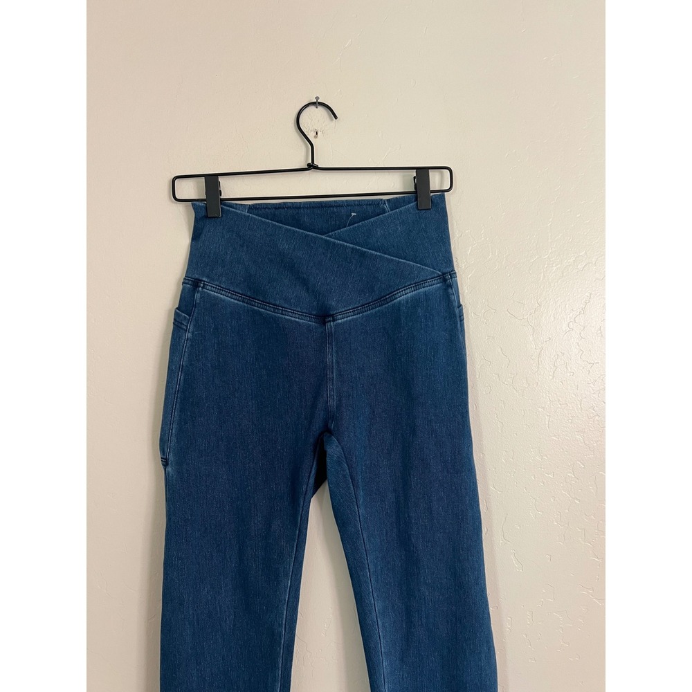 NWT Halara Flex Crossover Pocket Washed Denim Work Leggings - Picture 3 of 7